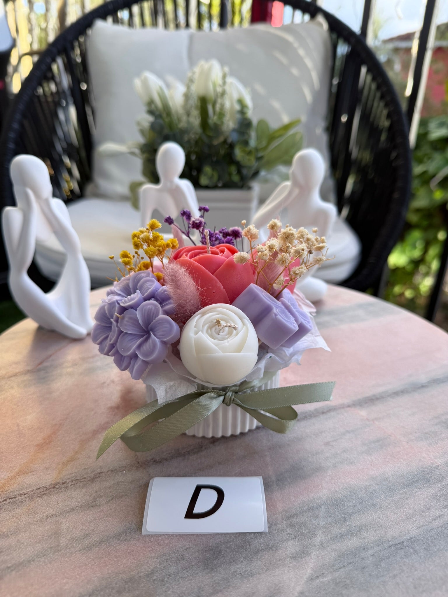 Mini Bouquet of scented candles and melts in a Jesmonite pot with dried flowers