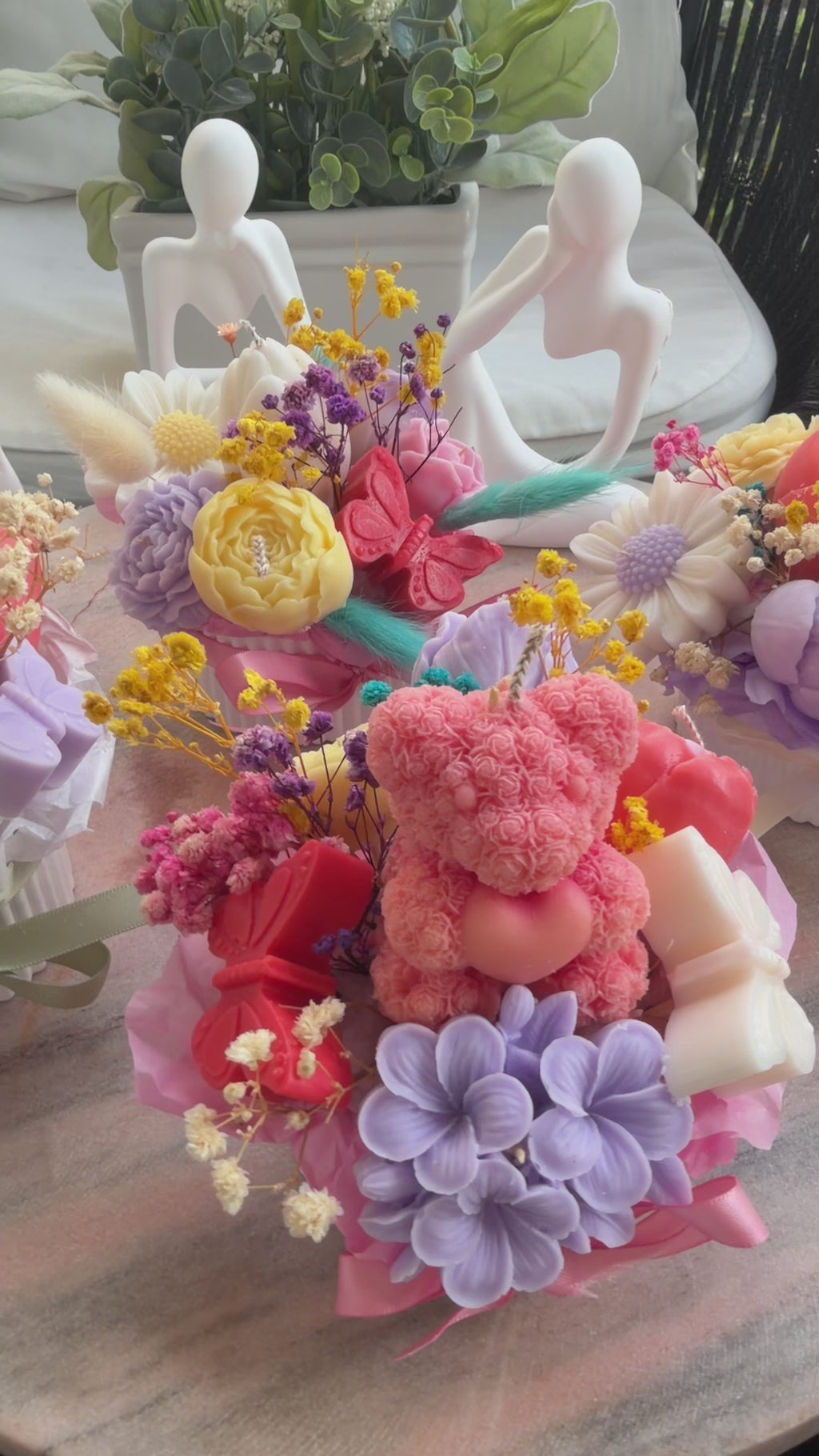 Mini Bouquet of scented candles and melts in a Jesmonite pot with dried flowers